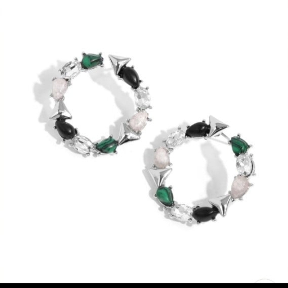 Elegant Silver And Green Gemstone Earrings Triangular Talent Circle Jewelry